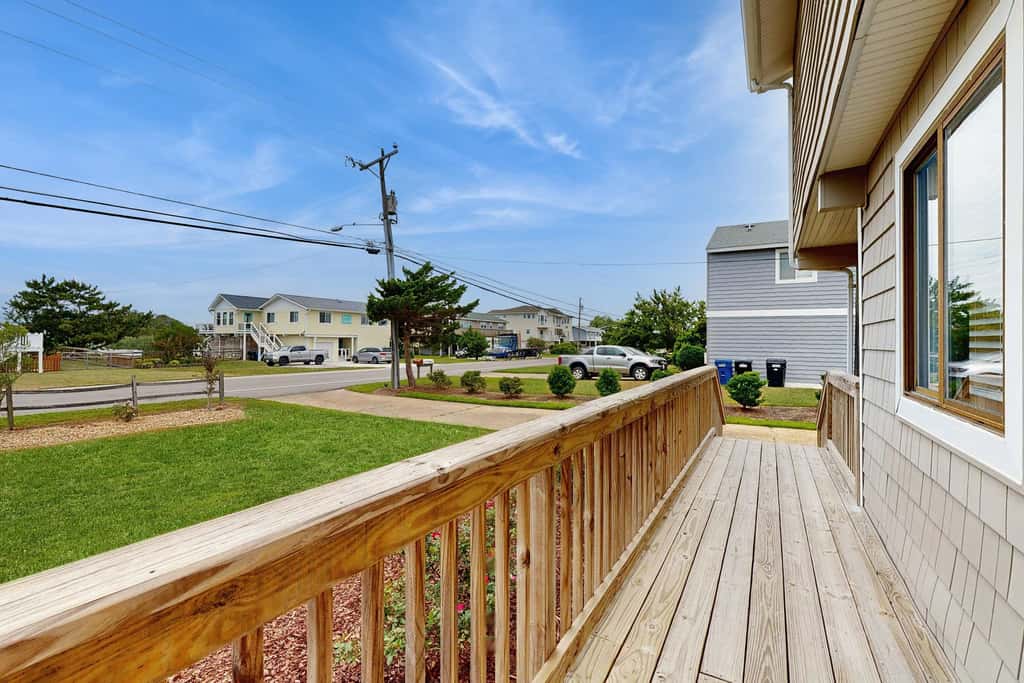 Sandbridge Gem with Sunroom, Private Pool & Yard