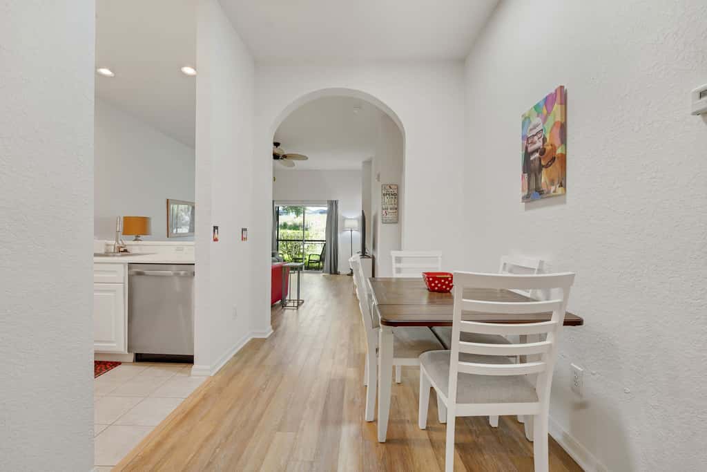 Resort Condo with Balcony Near Disney