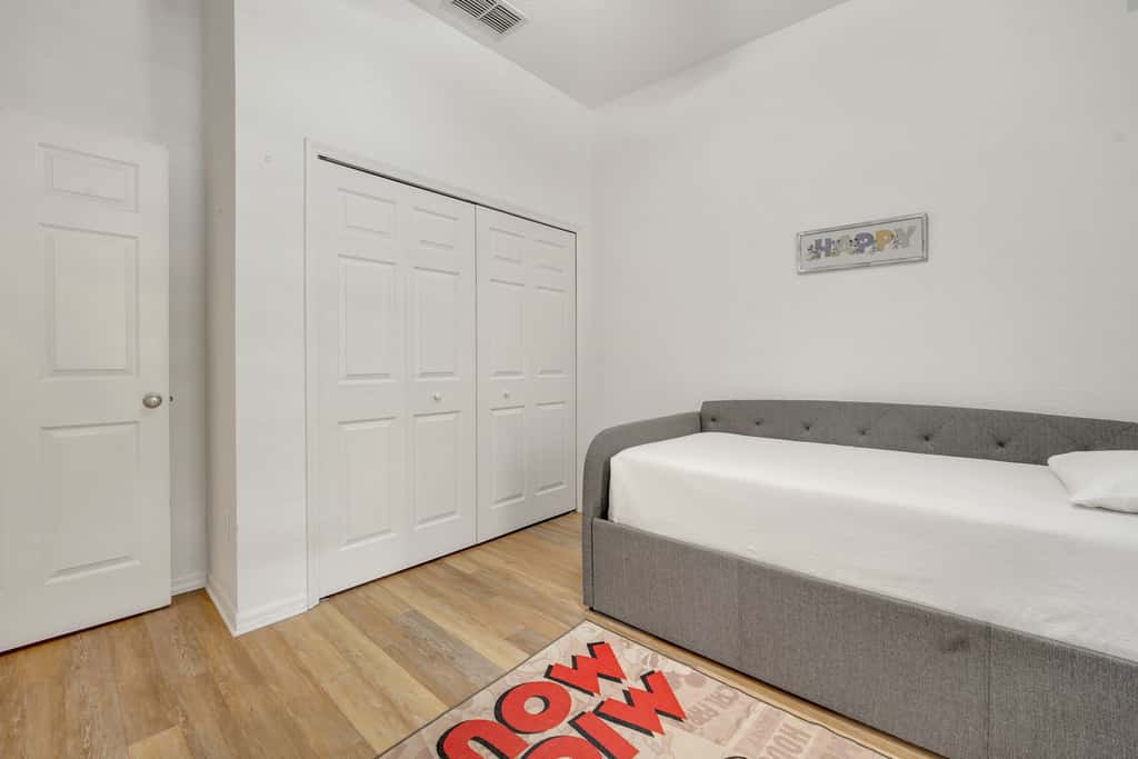 Resort Condo with Balcony Near Disney