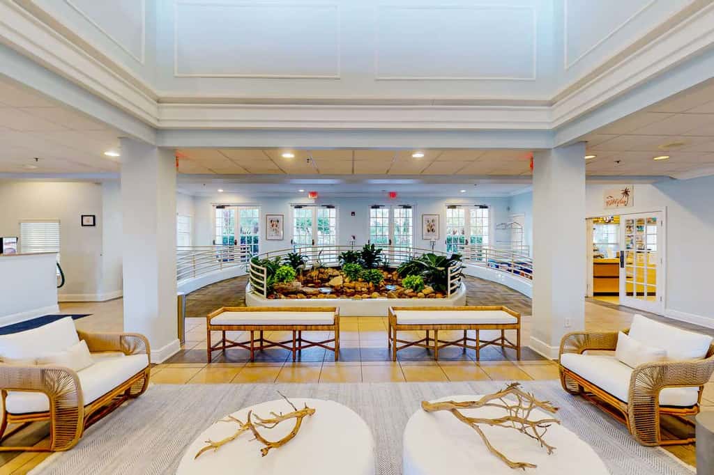 Resort Condo with Balcony Near Disney