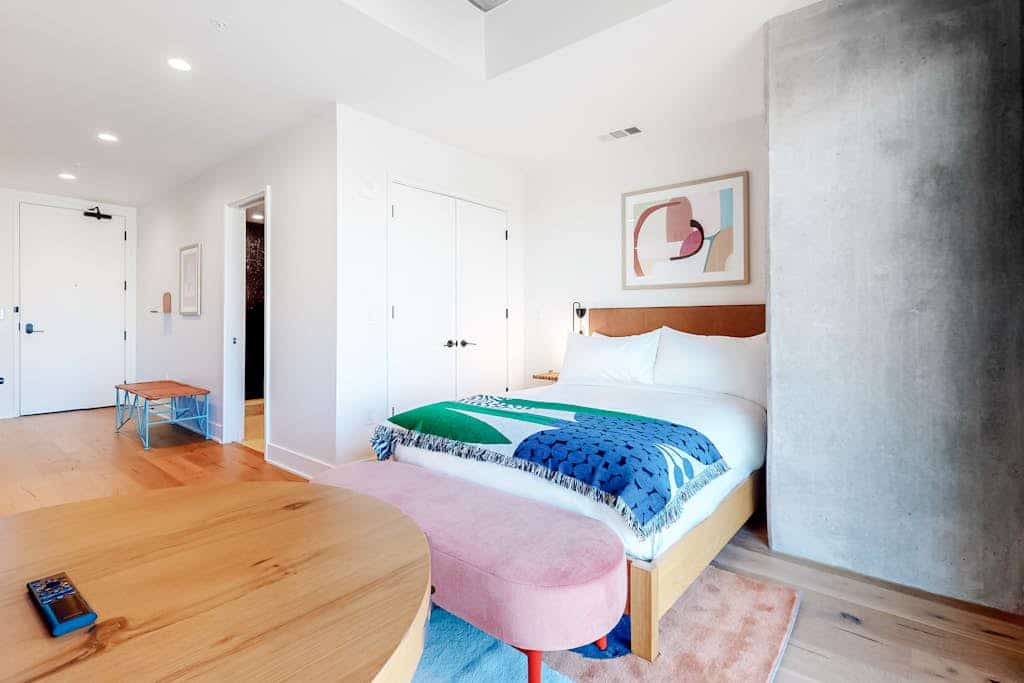 Natiivo Austin Oasis