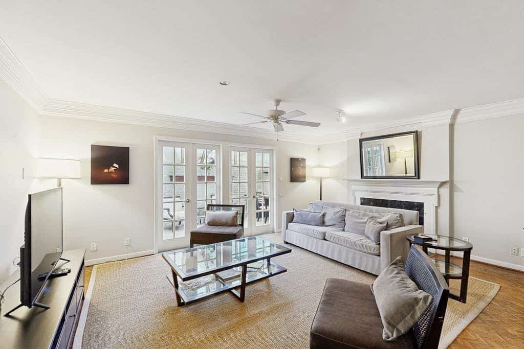Tarrytown Retreat