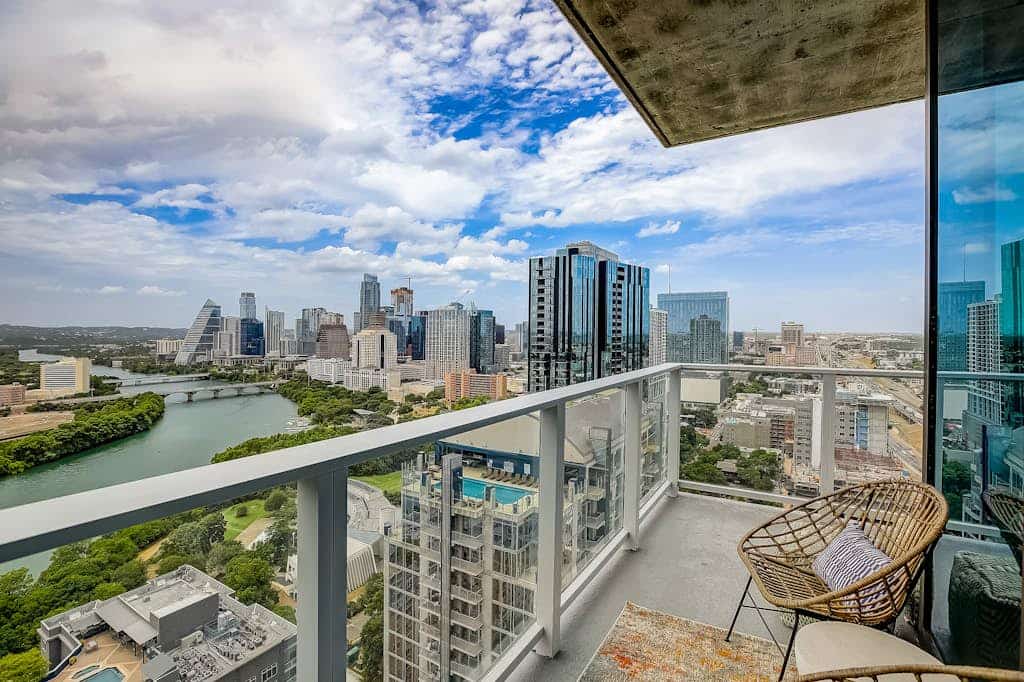 Natiivo Austin Penthouse - Panoramic summit