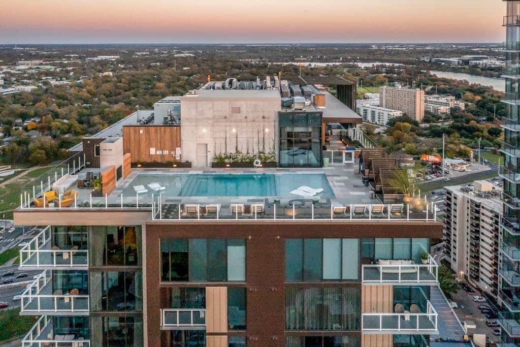 Austin hideaway in the heart of the city with rooftop pool, terrace, and gym