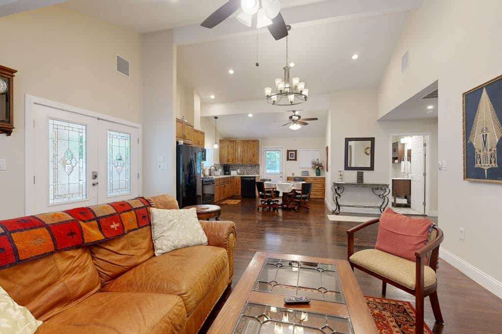 Spacious, well-appointed home with dog-friendly fenced yard - 1 mile to downtown
