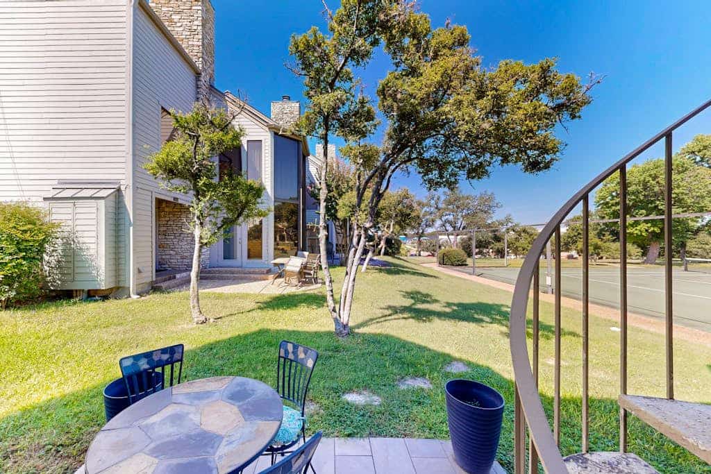 Stylish Hideaway w/ Chic Kitchen & Private Patio - Located at World of Tennis