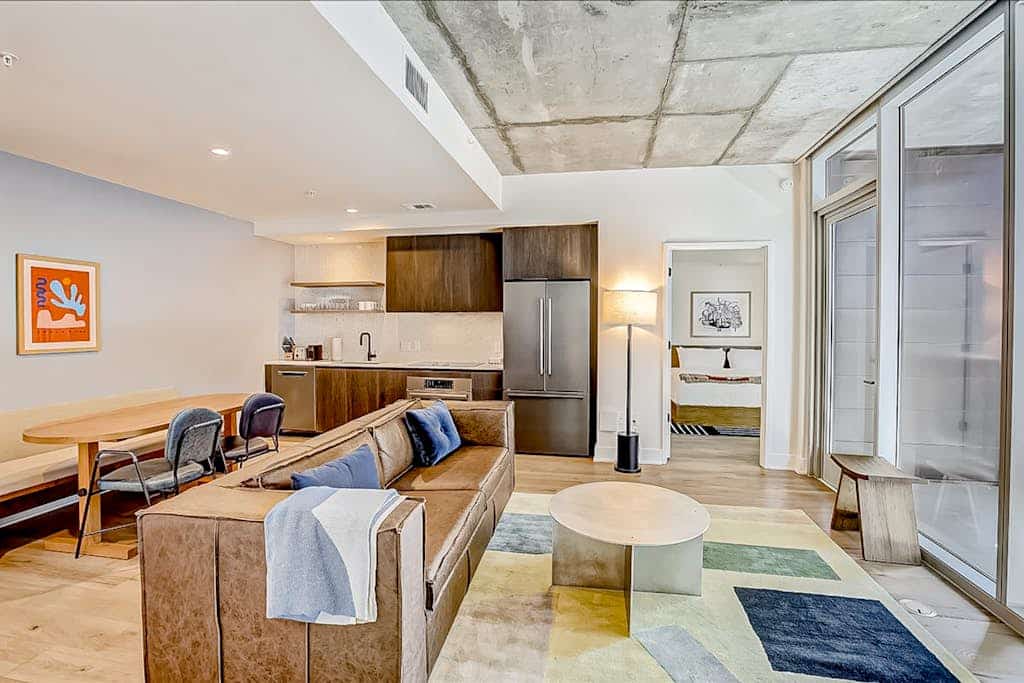 Natiivo Austin Luxe