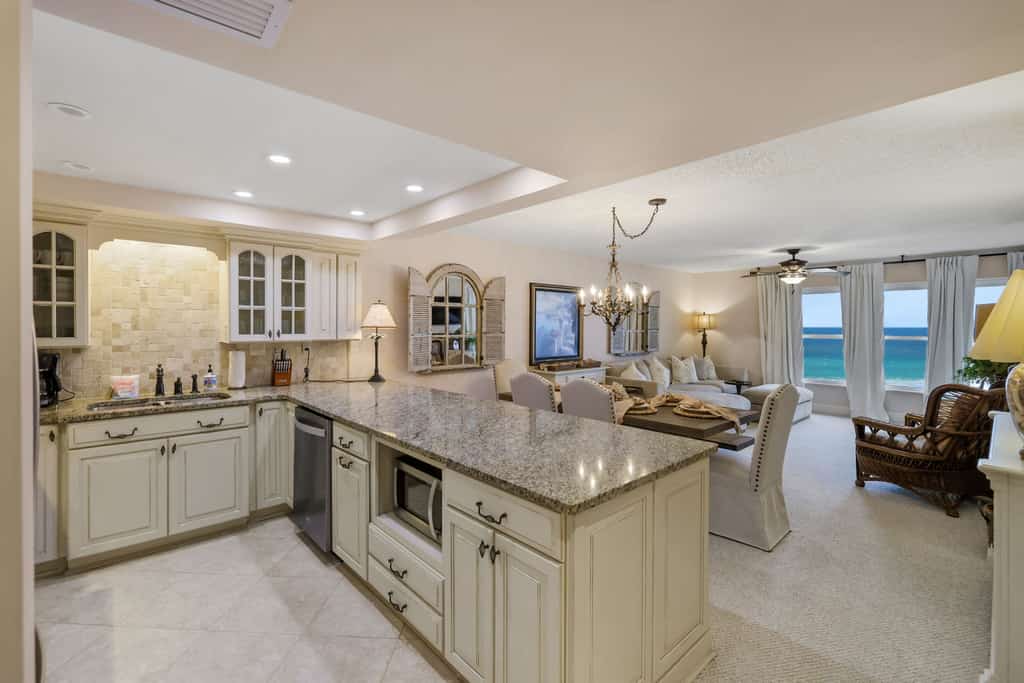 Oceanfront Luxury Condo | Renovated | Private Beach Access | Pools | Tennis Court