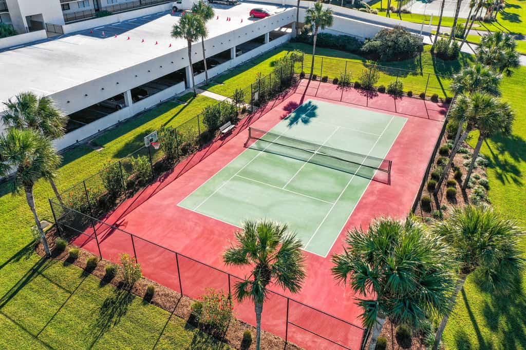 Oceanfront Luxury Condo | Renovated | Private Beach Access | Pools | Tennis Court