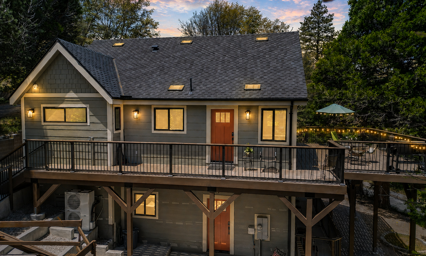 San Moritz Lake House | Walk to Lake Gregory | 3BR