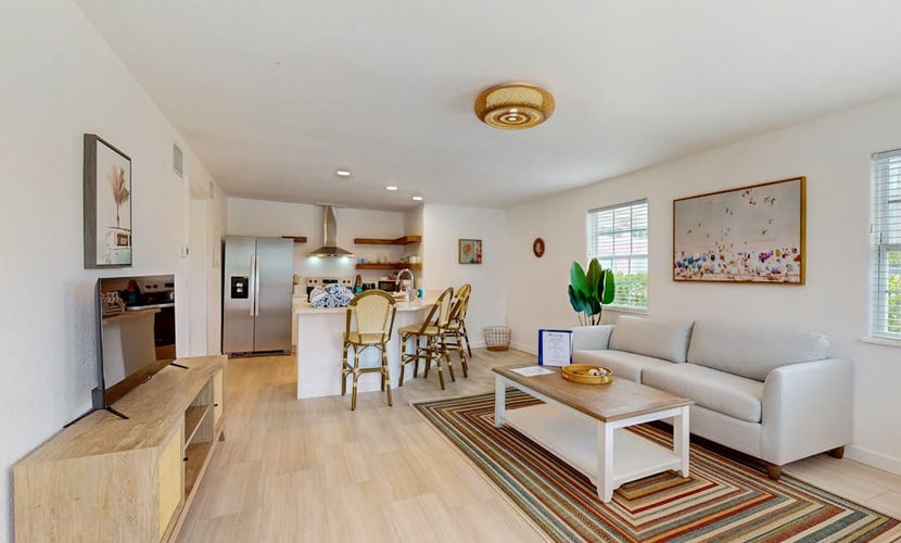 Freshly Remodeled Island Suite w/ Pool & Pet Friendly