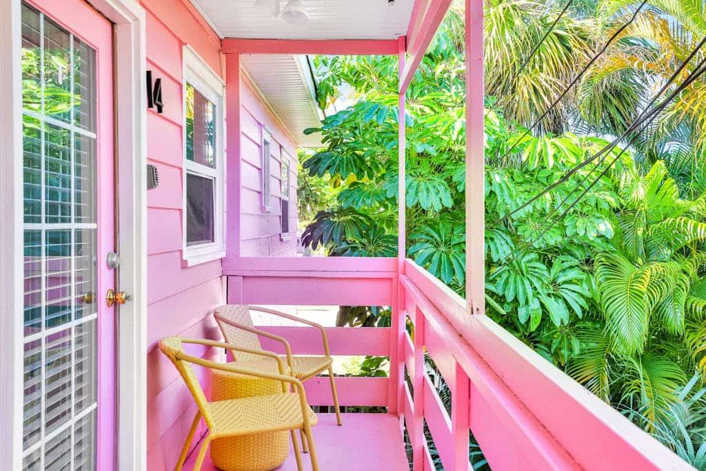Freshly Remodeled Island Suite w/ Pool & Pet Friendly