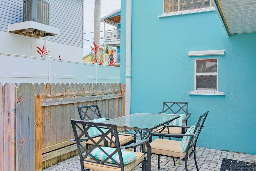 Beach Bungalow A