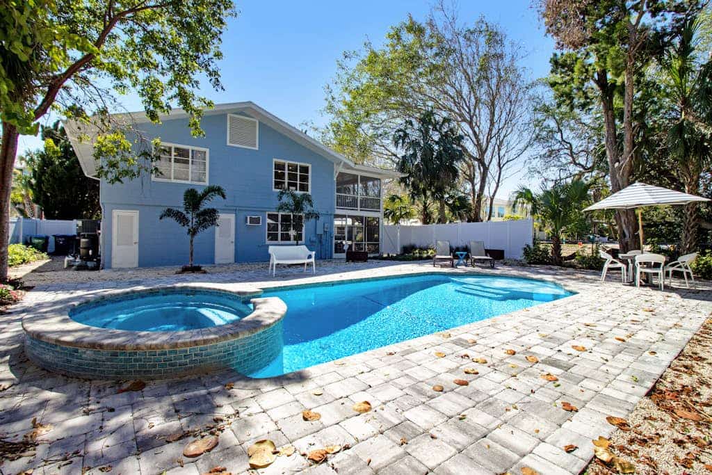 Updated Beach Escape with Private Pool, Spa & Fast WiFi - Walk to the Gulf