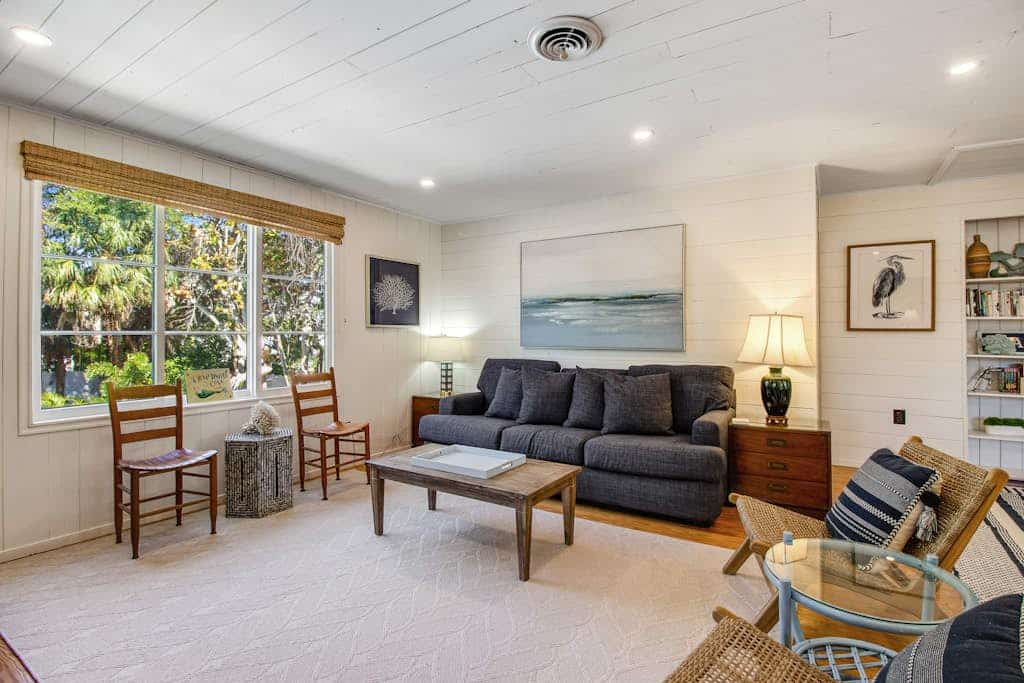 Updated Beach Escape with Private Pool, Spa & Fast WiFi - Walk to the Gulf