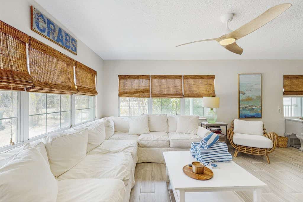 Lovely family condo with a private heated pool & Gulf view, close to the beach
