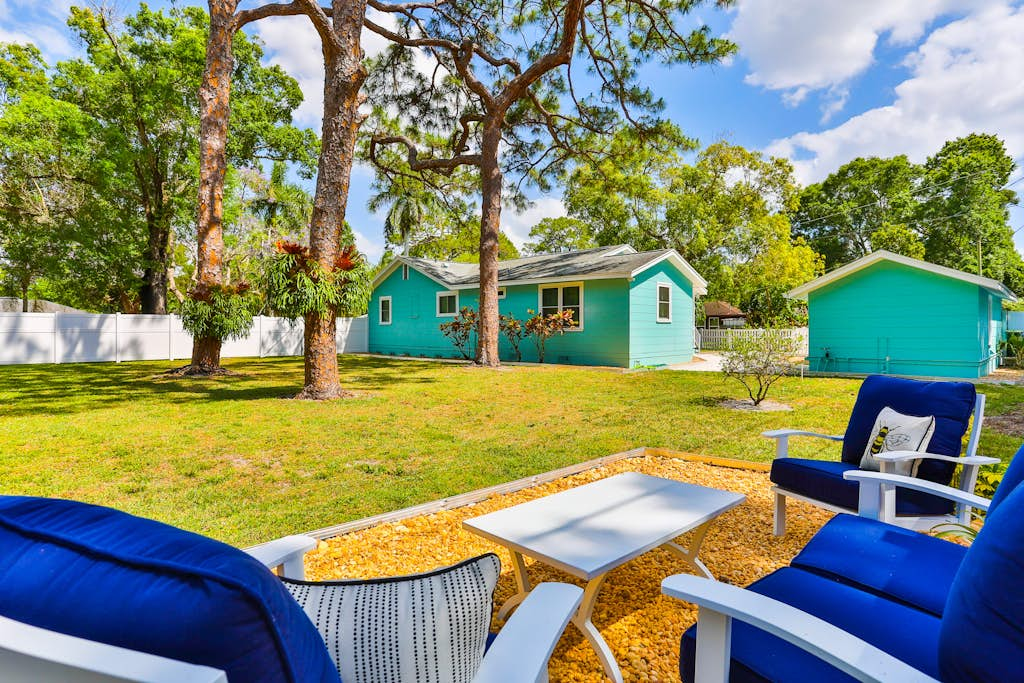 Bradenton 3 Dog-Friendly Retreat w/1Gig