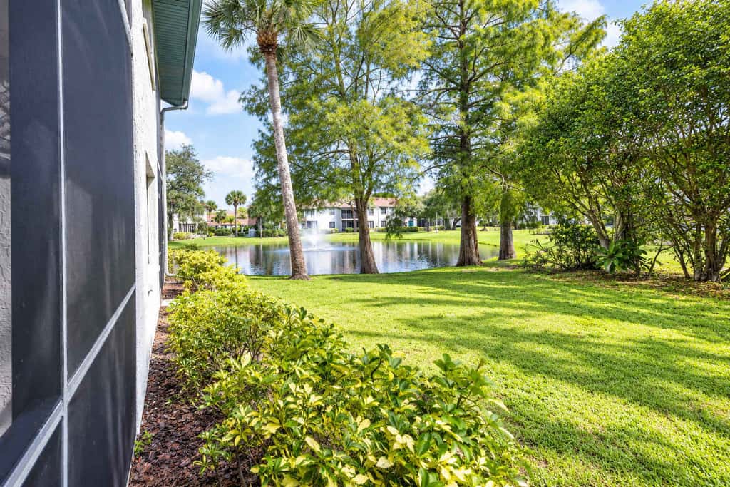 Shorewalk Villa