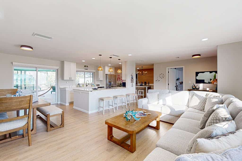 Beautiful home with private pool and space for the whole family