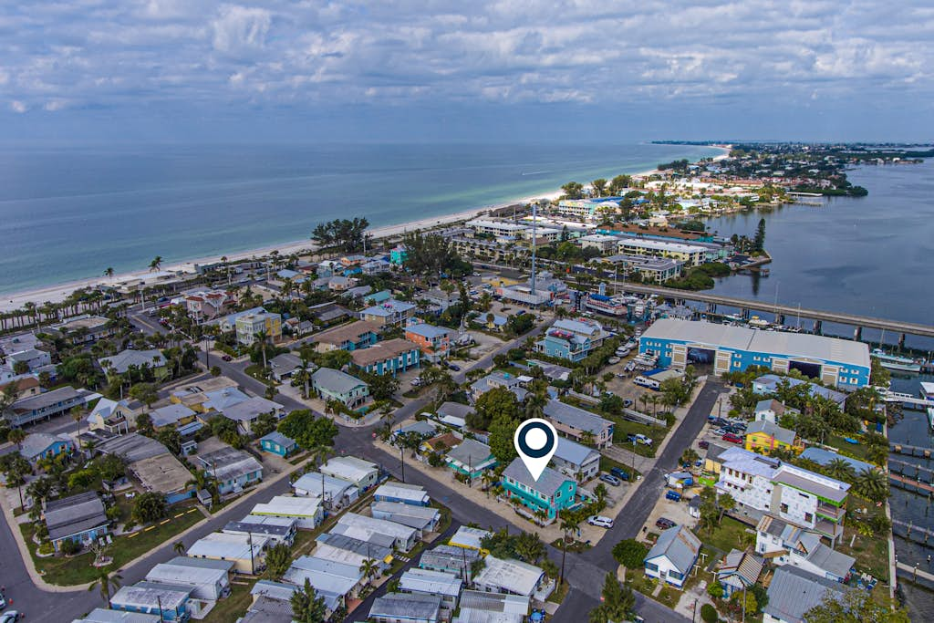 Bay View Inn 202