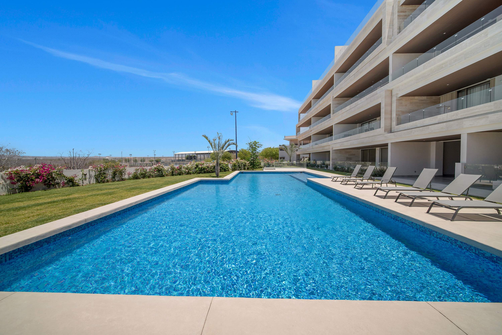 Stunning, brand new 3 Bdrm Condo in VistaVela Sunset