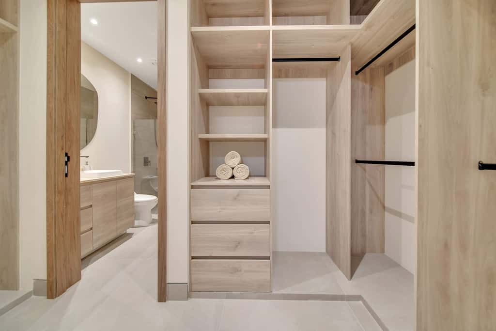 Stunning, brand new 3 Bdrm Condo in VistaVela Sunset