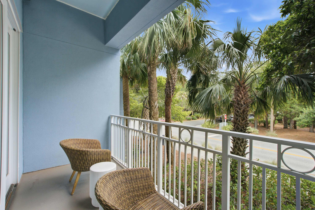Relaxed coastal living in Wild Dunes w/King Bed