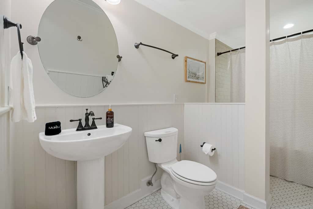 Historic Riverview Inn - Suite Nine