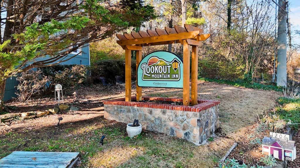 Sequatchie Cottage on Lookout Mountain