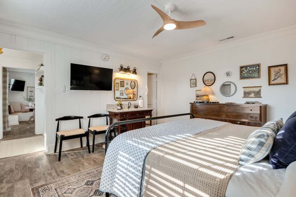 Lookout Mountain Cottage