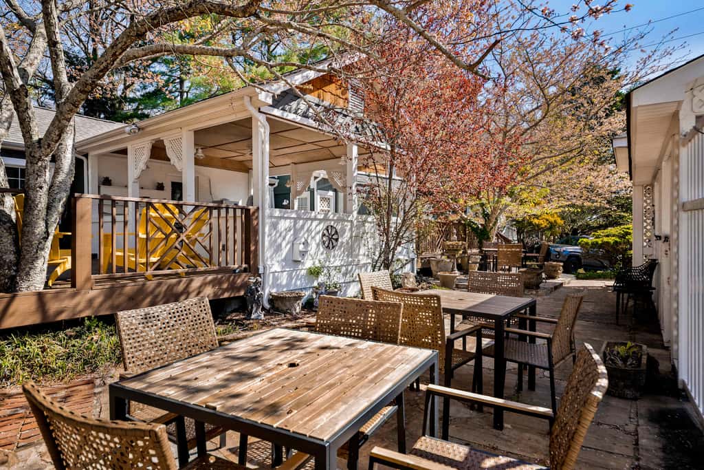 Lookout Mountain Cottage