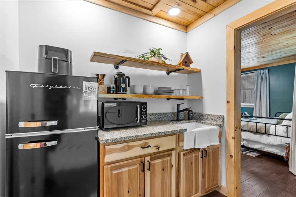 Moccasin Bend Cottage