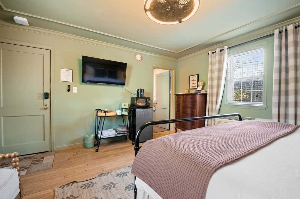 Hiwassee Suite on Lookout Mountain
