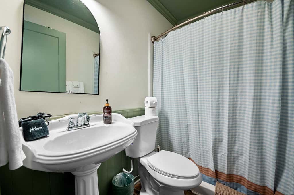 Hiwassee Suite on Lookout Mountain