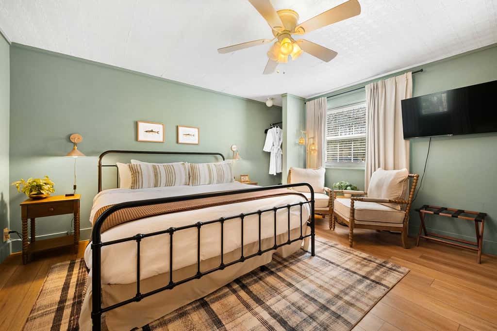 Laurel Falls Suite on Lookout Mountain
