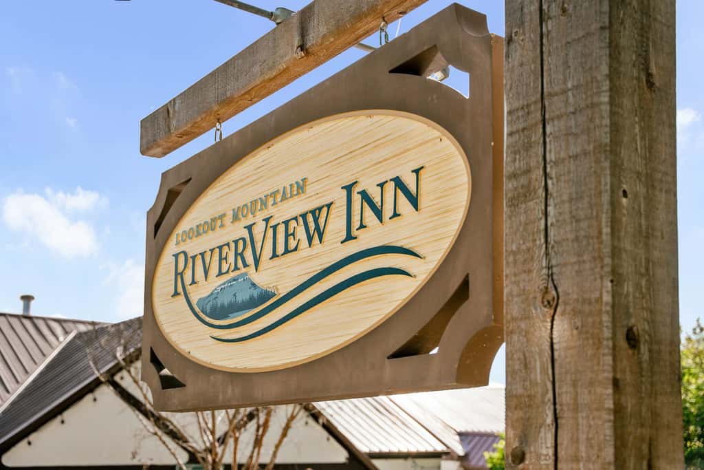 Historic Riverview Inn - King Room Two