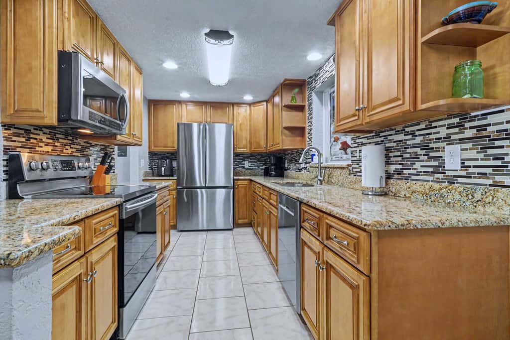 Family and dog friendly home with private pool
