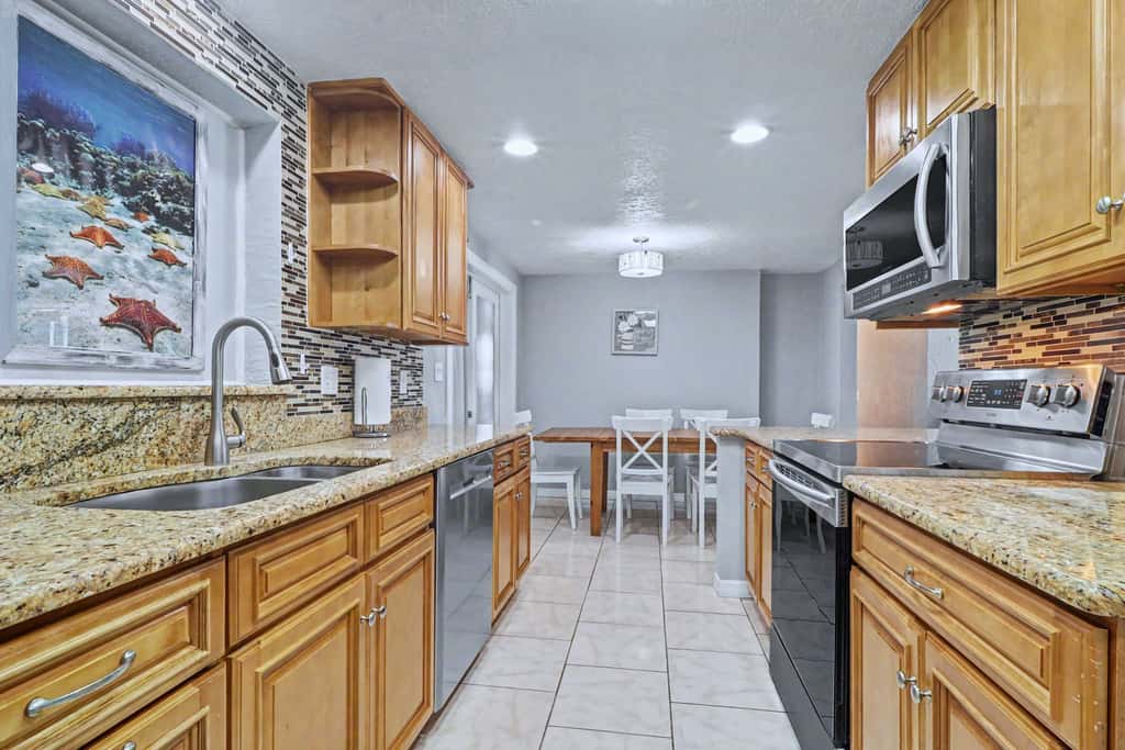 Family and dog friendly home with private pool