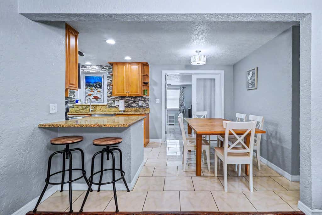 Family and dog friendly home with private pool