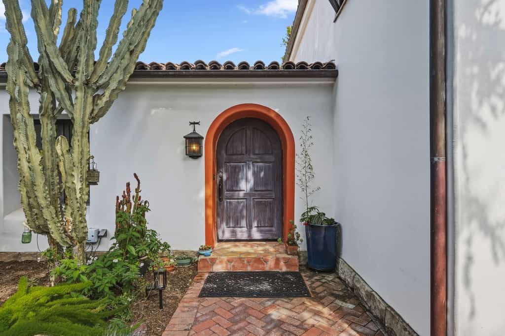 Hacienda on the Mesa | Spanish-Style 3BR | Mosaic Tiles | Garden Oasis