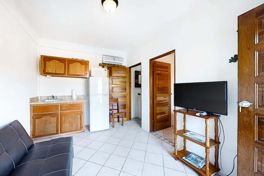 MF2 Witz Suite at Mayan Falls  -Gold Standard and Safe Corridor Certified