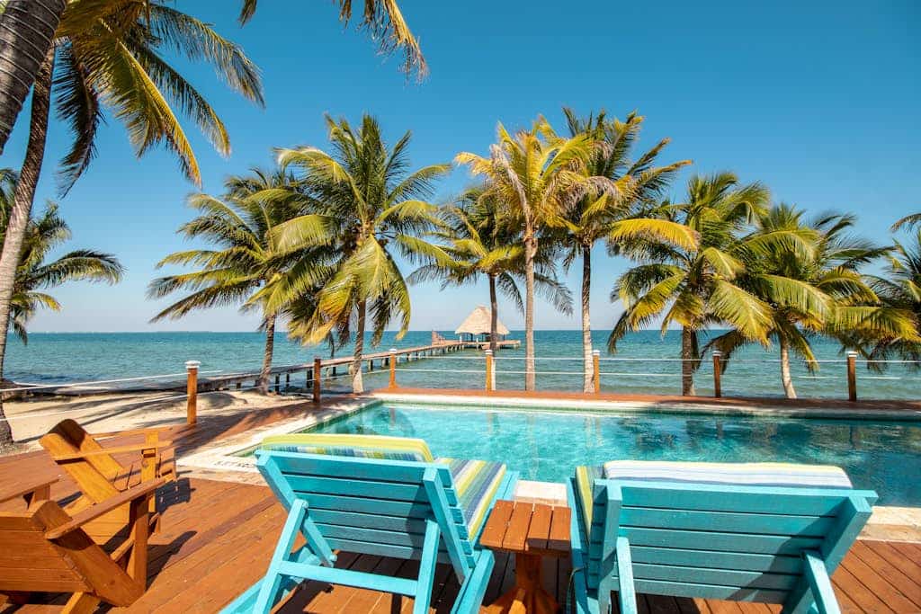Oceanfront condo with pool, sea view, central AC & WiFi - steps to the beach