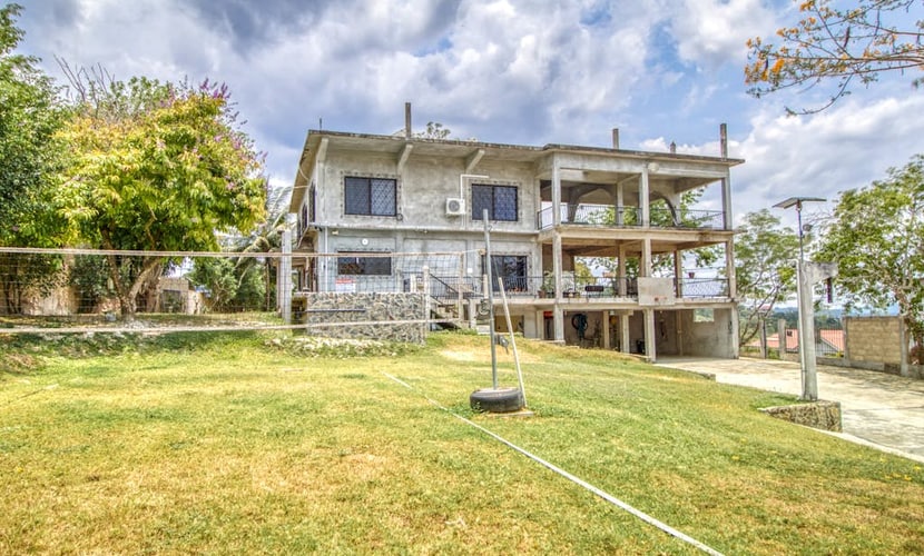 Family Estate with High-Speed WiFi, Private Pool, Basketball, Office, & Patio