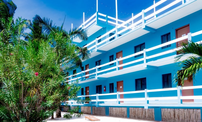 Affordable Suite on Gated Property with Rooftop Deck, WiFi, AC, and Shared Pool