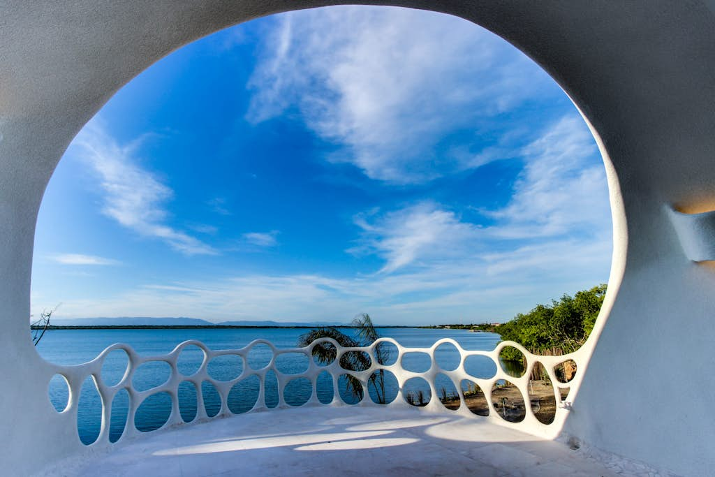 Shark Studio Retreat at Swan Villas - Gold Standard Certified