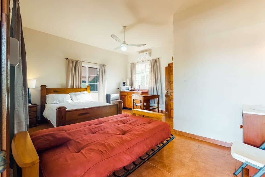 Two studios w/ ocean views, deck, partial AC & free WiFi - close to the beach