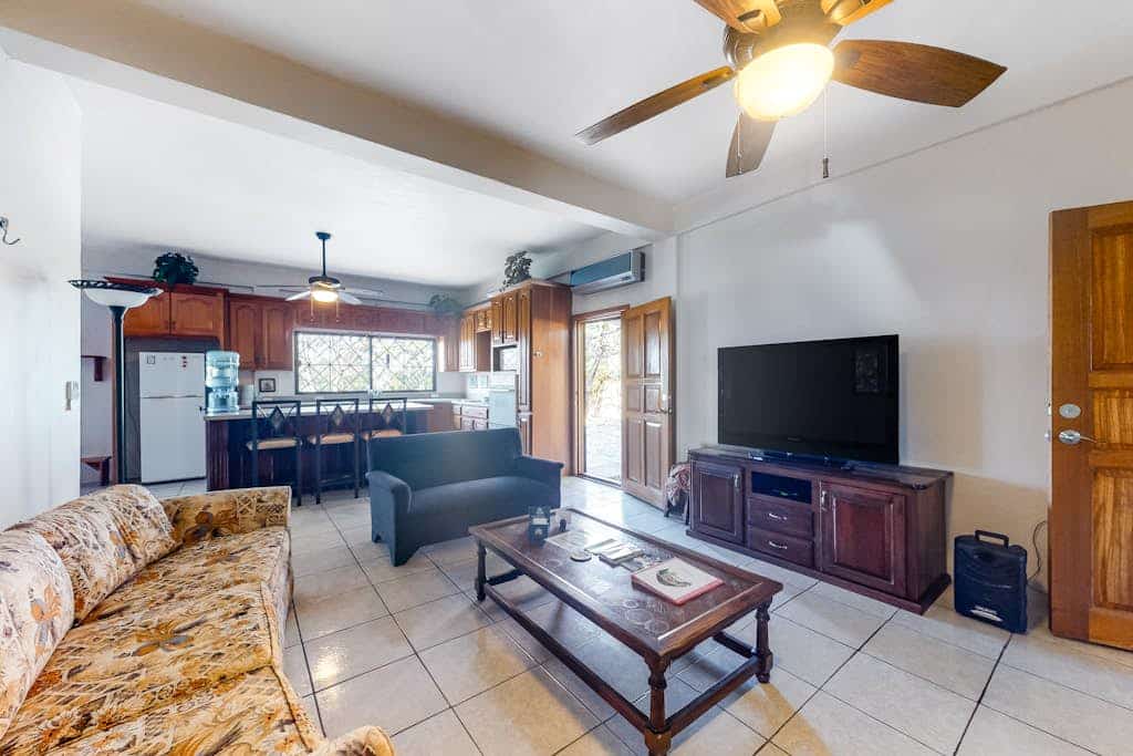 Enchanting home with pool, volleyball, mountain/city views & AC
