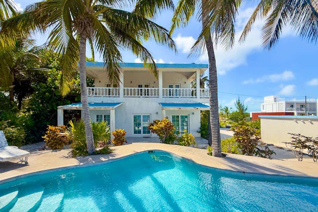 View the Blue Whole House Gold Standard Certified | 5 Bed San Pedro, Be Villa | Vacasa website image