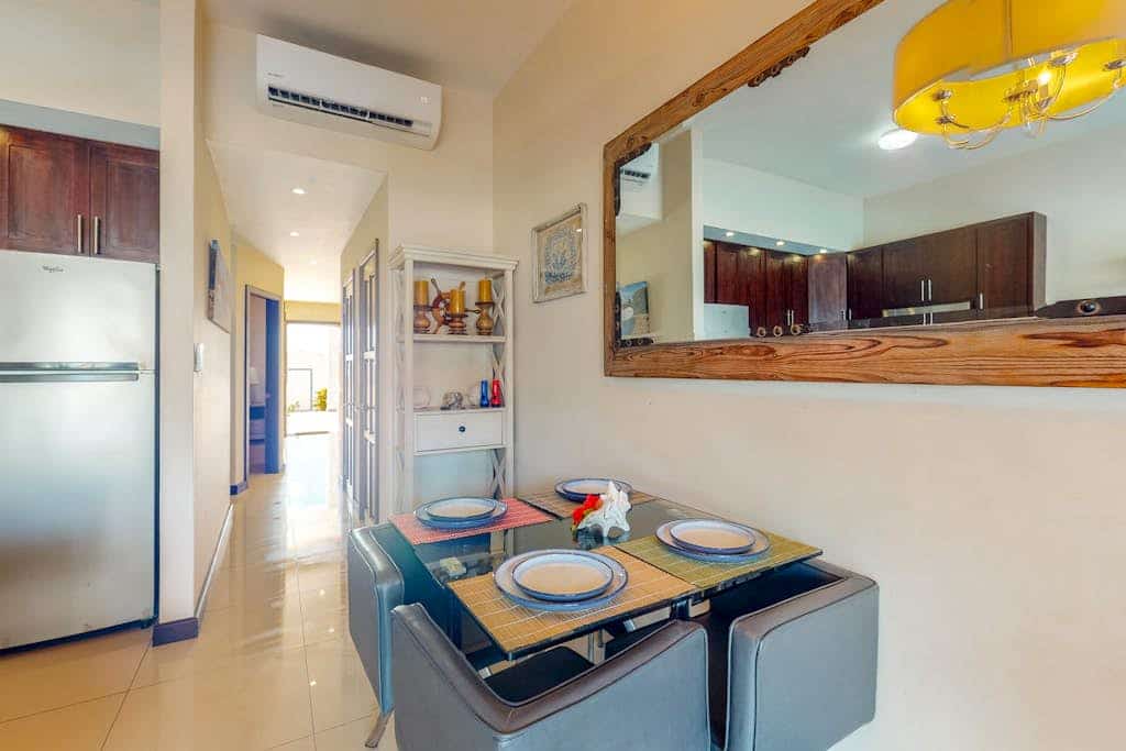Beachfront condo with pool, amazing ocean view, & W/D - near restaurants