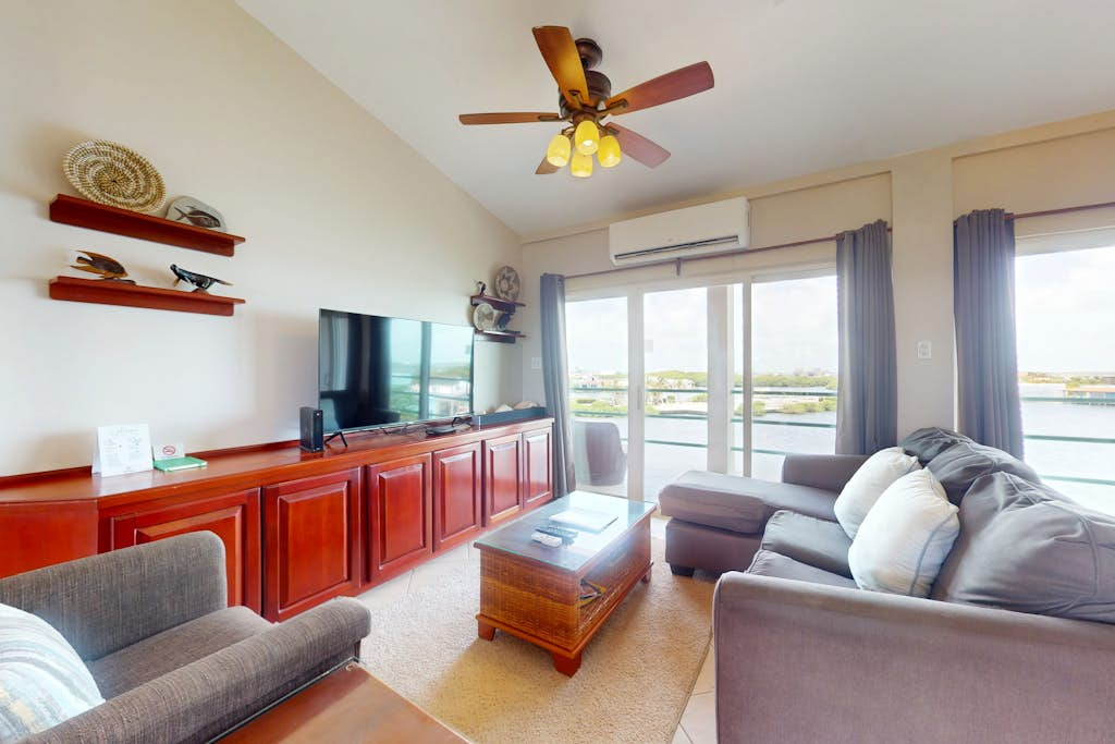 Suite B301 at Mara Laguna